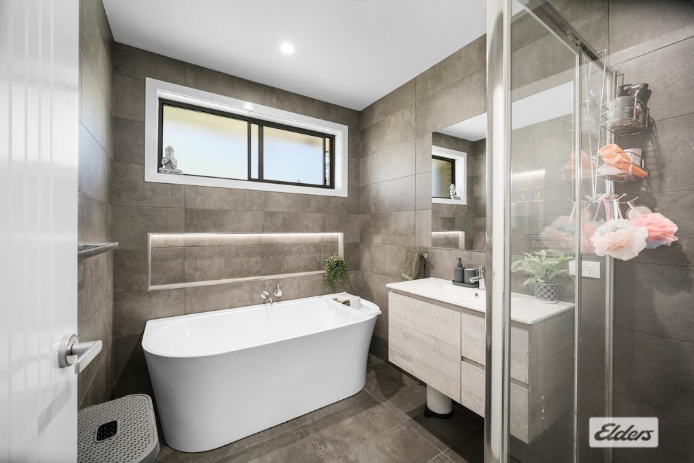 16 Willunga Close, Taree, NSW, 2430 - Image 13