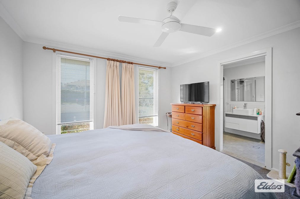 16 Riverlinks Court, Taree, NSW, 2430 - Image 10
