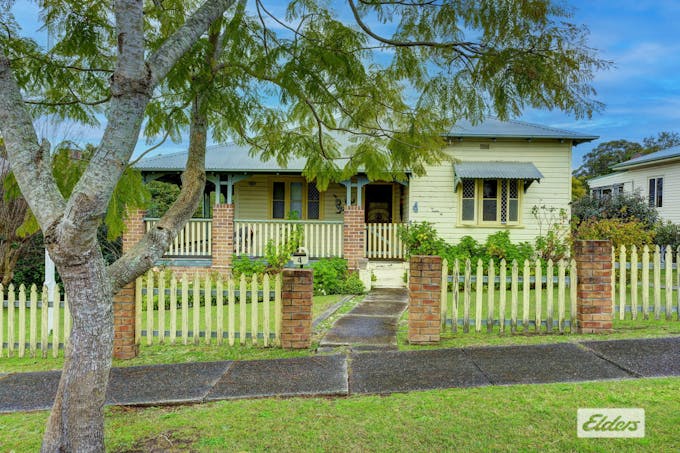 4 Nicoll Street, Taree, NSW, 2430 - Image 1