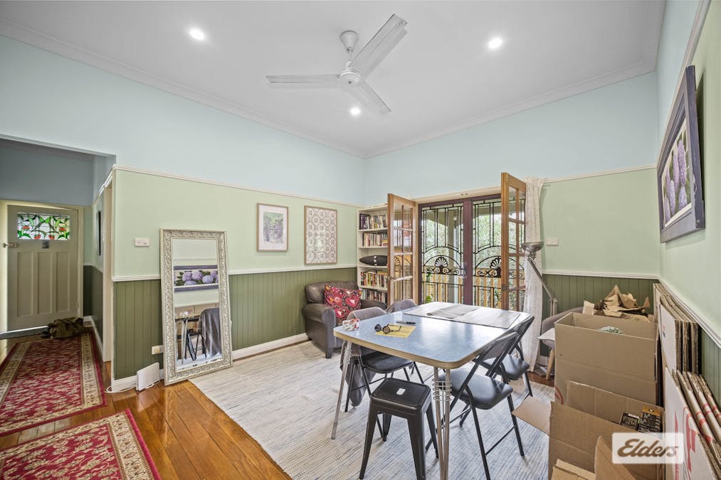 4 Nicoll Street, Taree, NSW, 2430 - Image 6