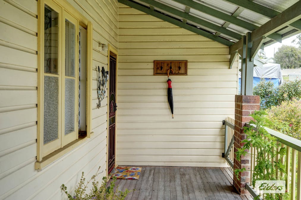 4 Nicoll Street, Taree, NSW, 2430 - Image 4