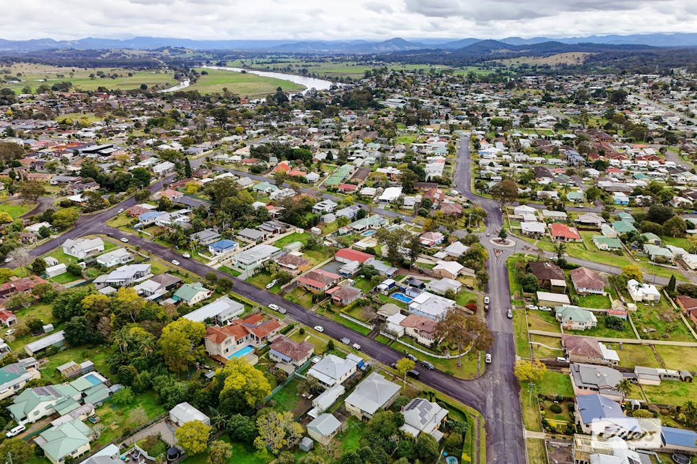 4 Nicoll Street, Taree, NSW, 2430 - Image 22