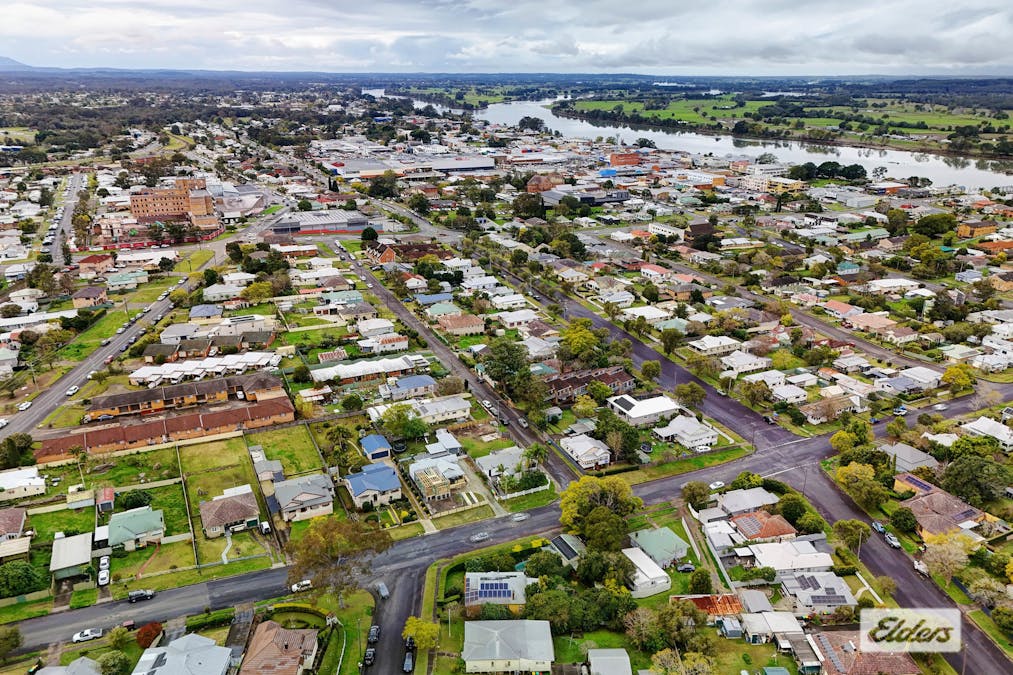 4 Nicoll Street, Taree, NSW, 2430 - Image 23