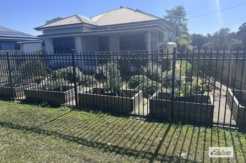 39 High Street North, Taree, NSW, 2430 - Image 1