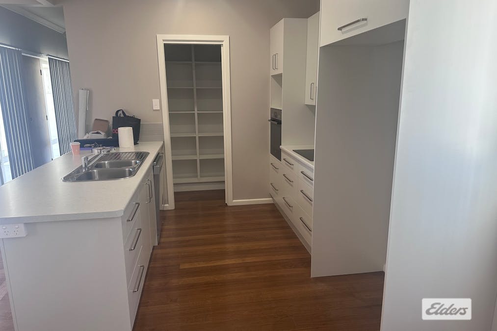 10 McLaughlin Avenue, Taree, NSW, 2430 - Image 4