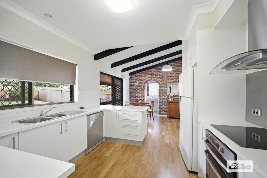 32 Coulston Street, Taree, NSW, 2430 - Image 6