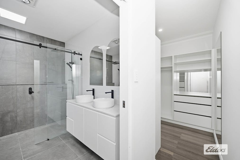 17 Cowan Road, Taree, NSW, 2430 - Image 11