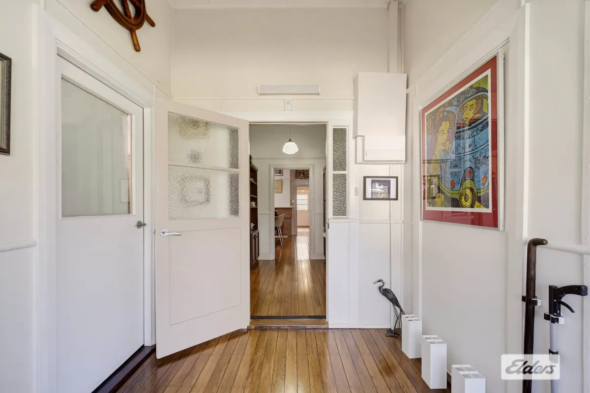 4-6 Victoria Street — photo 2 of 30