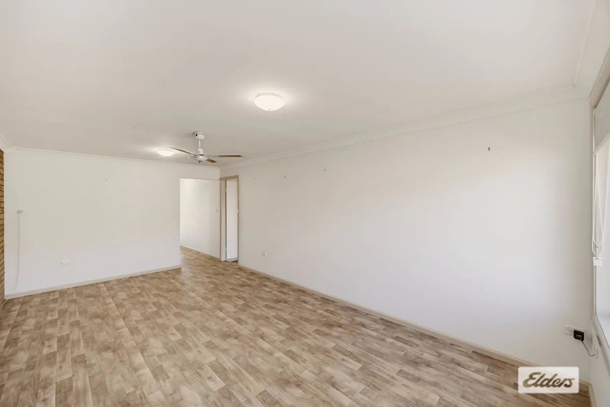 2/48 Dolphin Avenue — photo 5 of 18