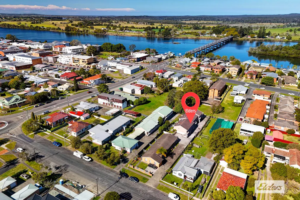 2/102A Albert Street, Taree, NSW, 2430 - Image 1