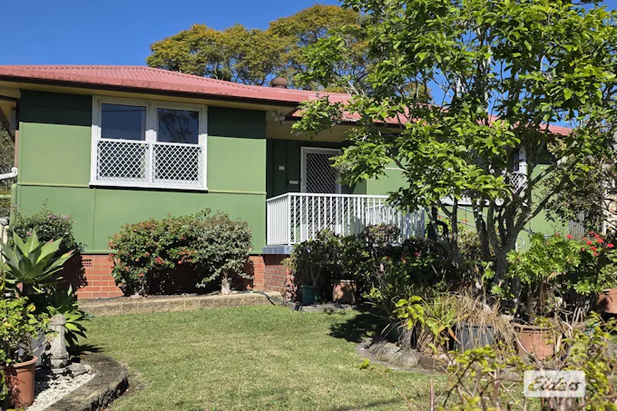 8  Bushland Drive, Taree, NSW, 2430