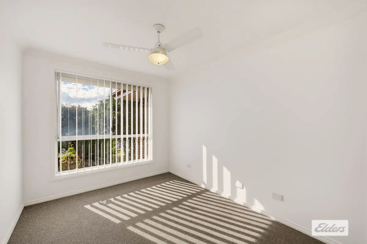 1/11 Kurrajong Crescent — photo 11 of 25
