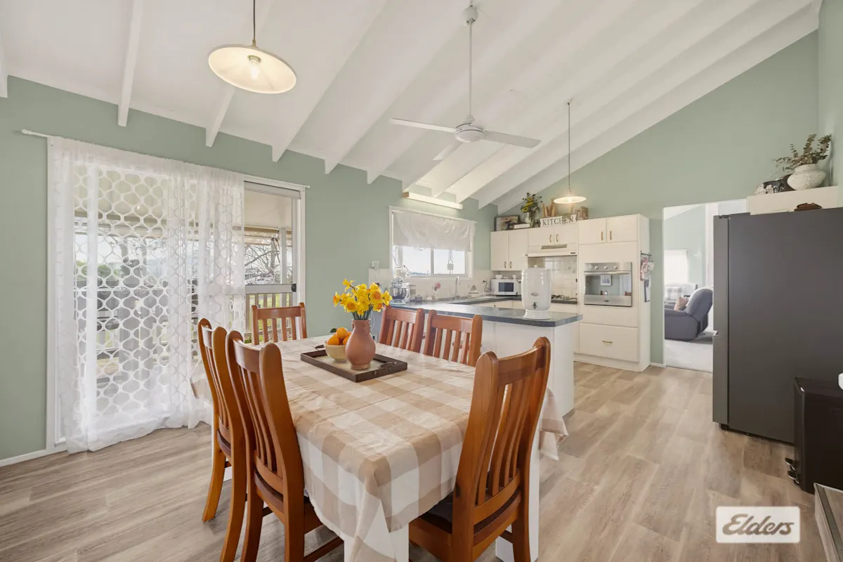 70 Murray Road — photo 8 of 24