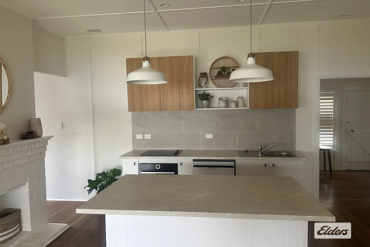 RIVERFRONT LIVING WITH STUNNING VIEWS — photo 14 of 18