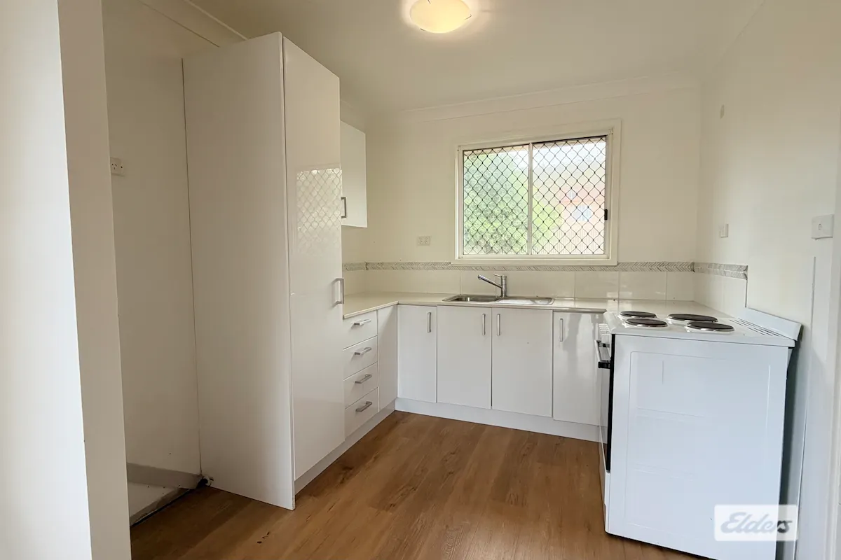17 Barton Street — photo 5 of 11