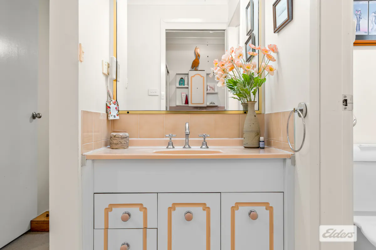 4 Orchid Close — photo 10 of 22