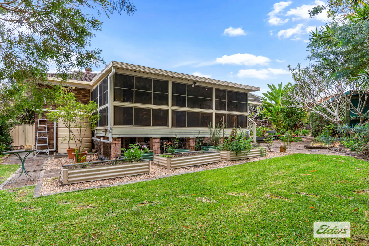 4 Orchid Close — photo 17 of 22