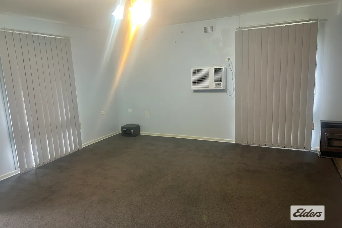 34 Valerie Street — photo 5 of 13