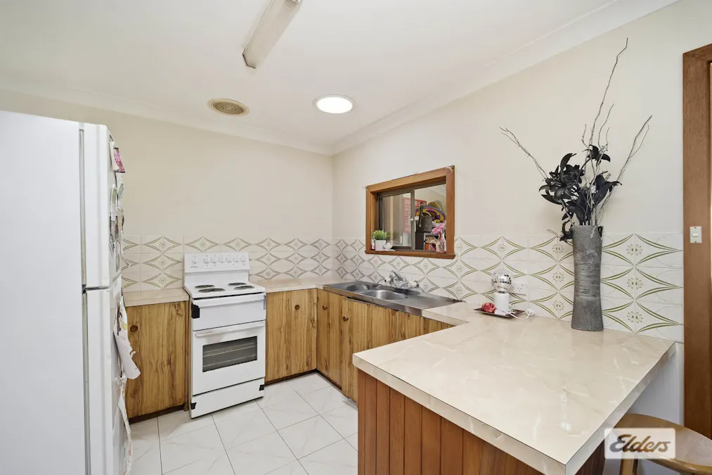 15 Paruna Close, Taree, NSW, 2430 - Image 4
