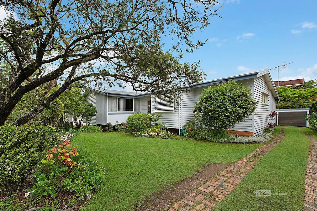 27 Everton Terrace, Everton Park, QLD, 4053 - Image 2