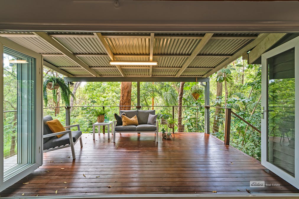 44 View Crescent, Arana Hills, QLD, 4054 - Image 8