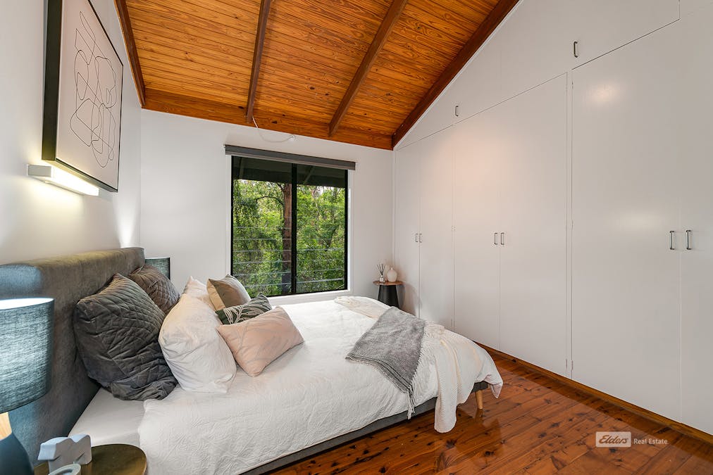 44 View Crescent, Arana Hills, QLD, 4054 - Image 12