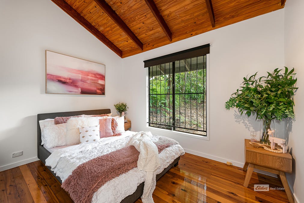 44 View Crescent, Arana Hills, QLD, 4054 - Image 14
