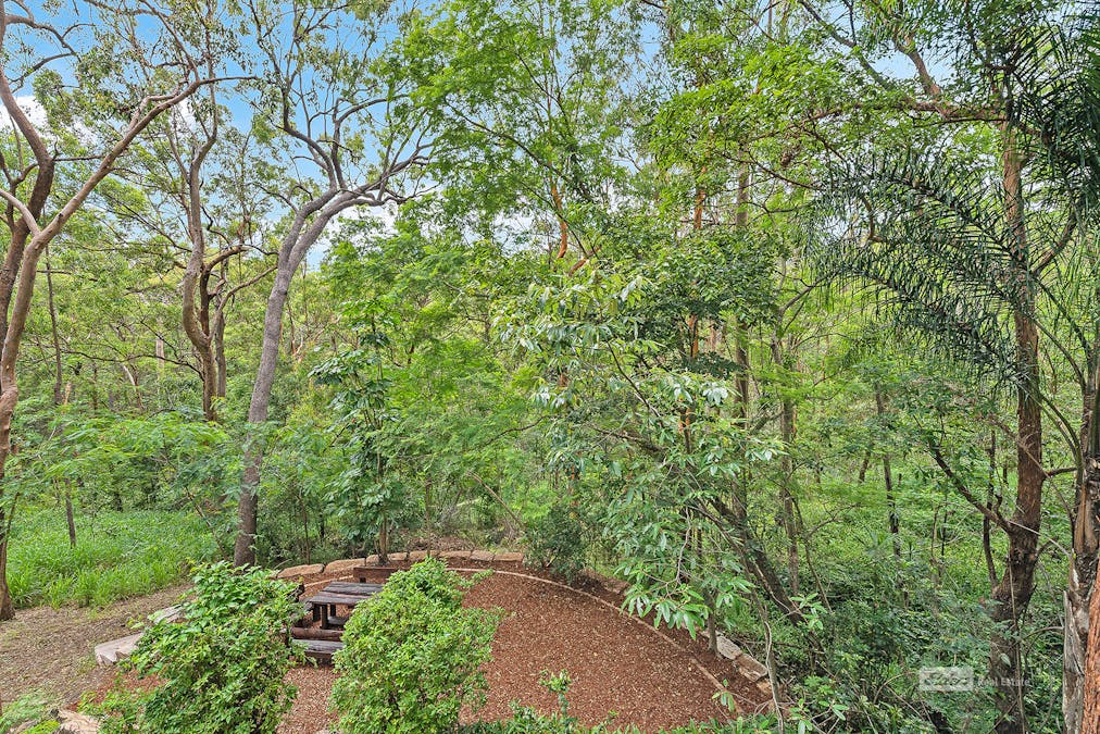 44 View Crescent, Arana Hills, QLD, 4054 - Image 17