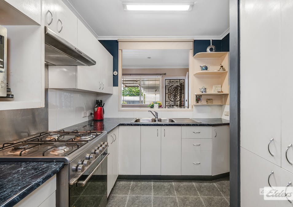 48 Camelia Avenue, Everton Hills, QLD, 4053 - Image 2