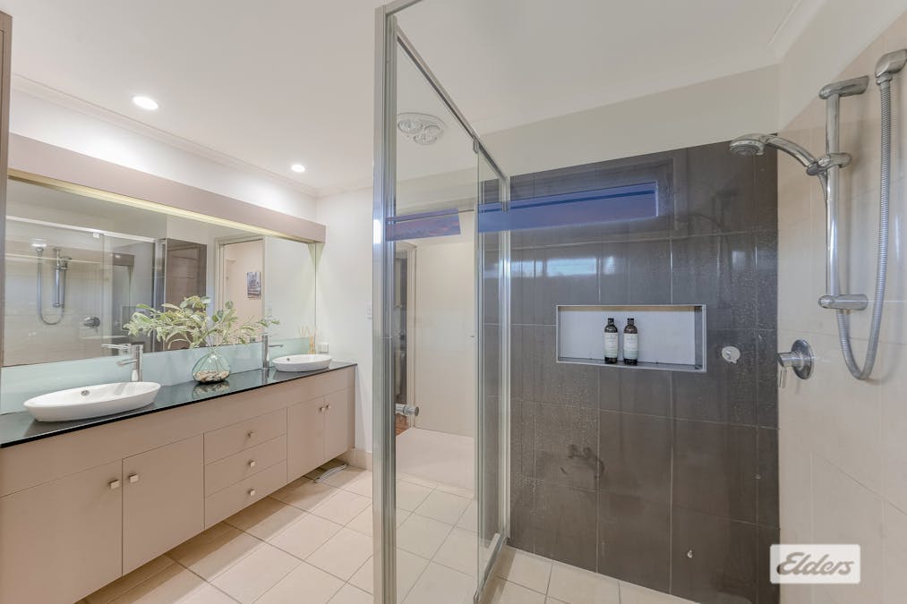 7 Carawatha Street, Everton Park, QLD, 4053 - Image 13