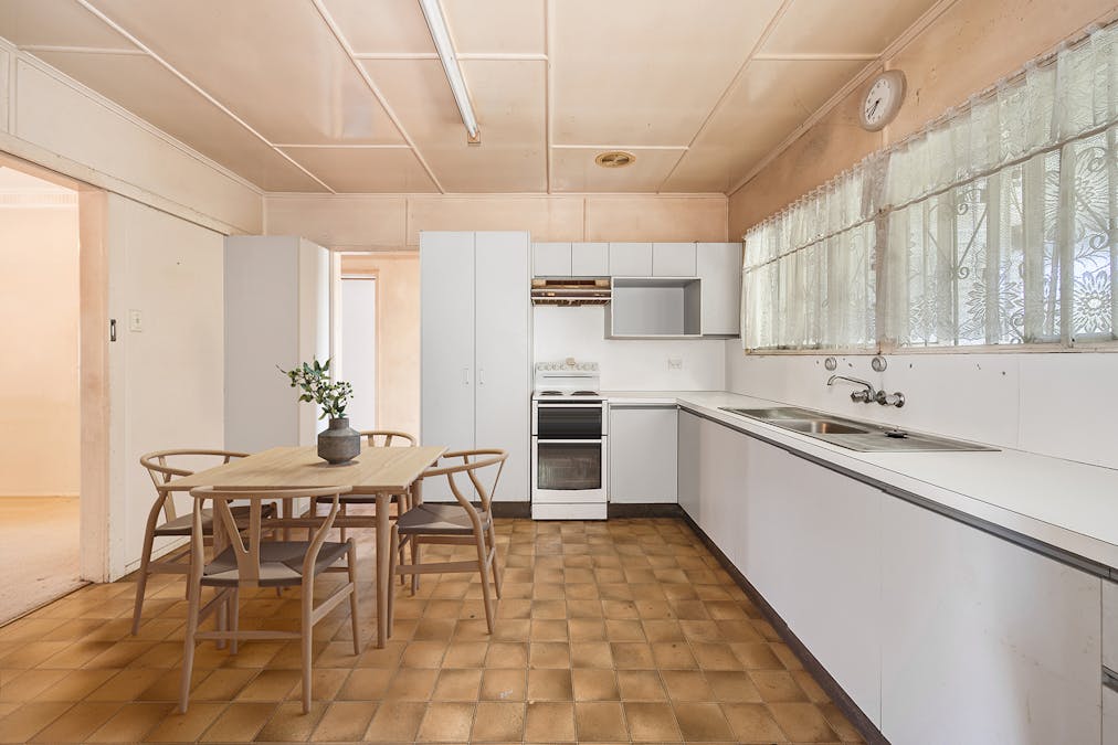 42 Stellmach Street, Everton Park, QLD, 4053 - Image 2