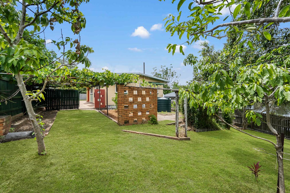 69 Pikeson Street, Everton Park, QLD, 4053 - Image 15