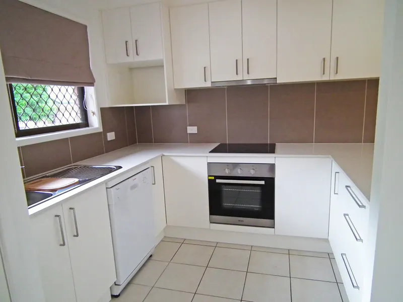 1/67 Wallace Street — photo 2 of 5