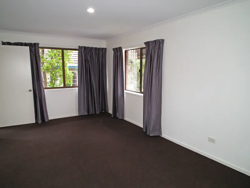 1/67 Wallace Street — photo 5 of 5