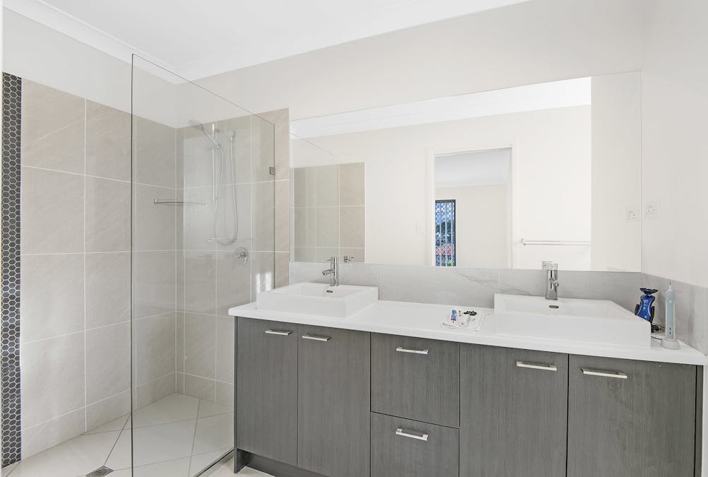 28 Pullen Road, Everton Park, QLD, 4053 - Image 9