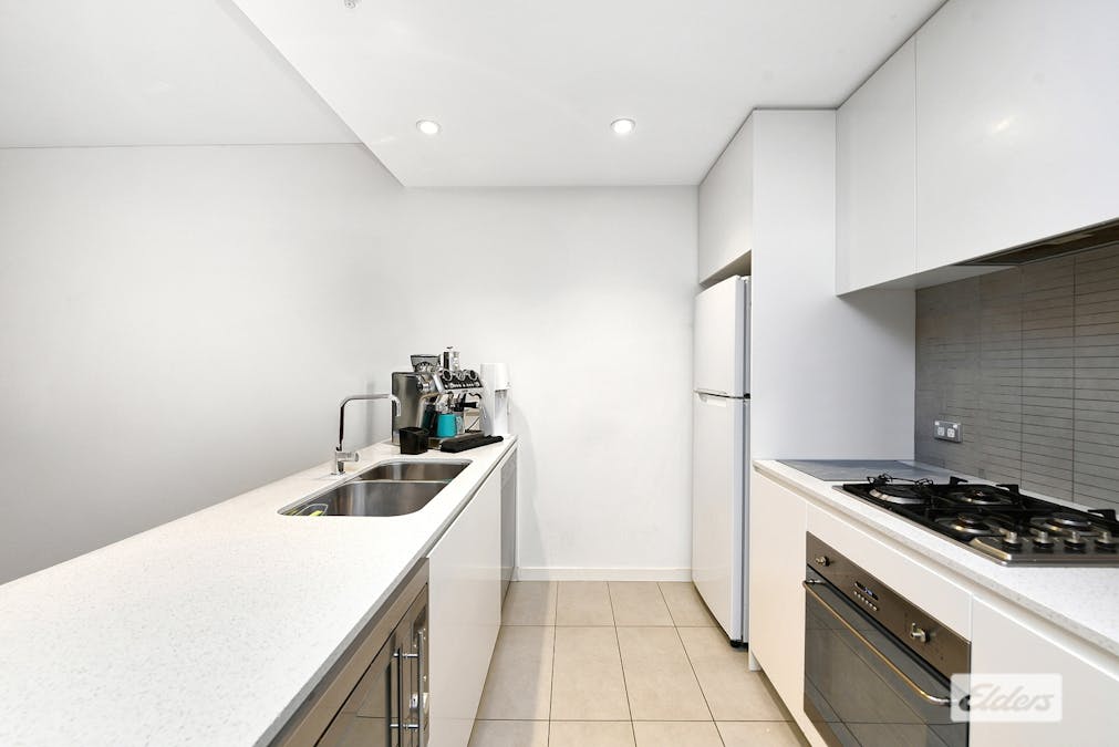 111/5 Brodie Spark Drive, Wolli Creek, NSW, 2205 - Image 3