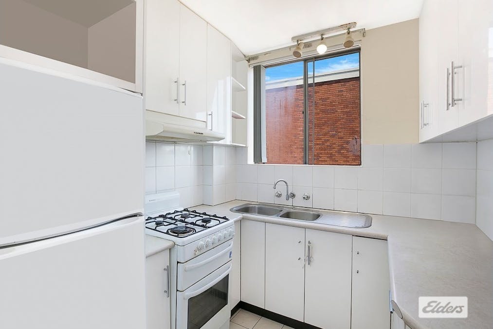 29/68 Mascot Drive, Eastlakes, NSW, 2018 - Image 4