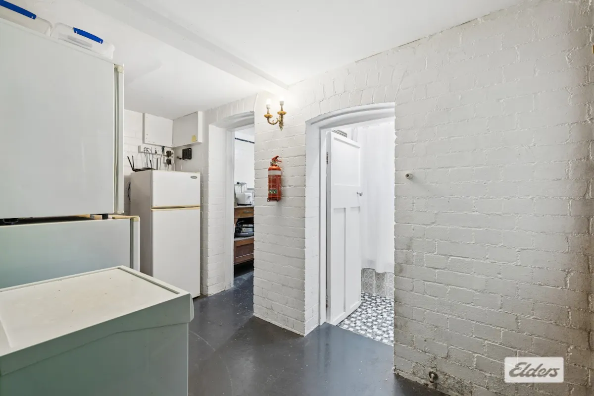 39 Moore Park Road — photo 16 of 30
