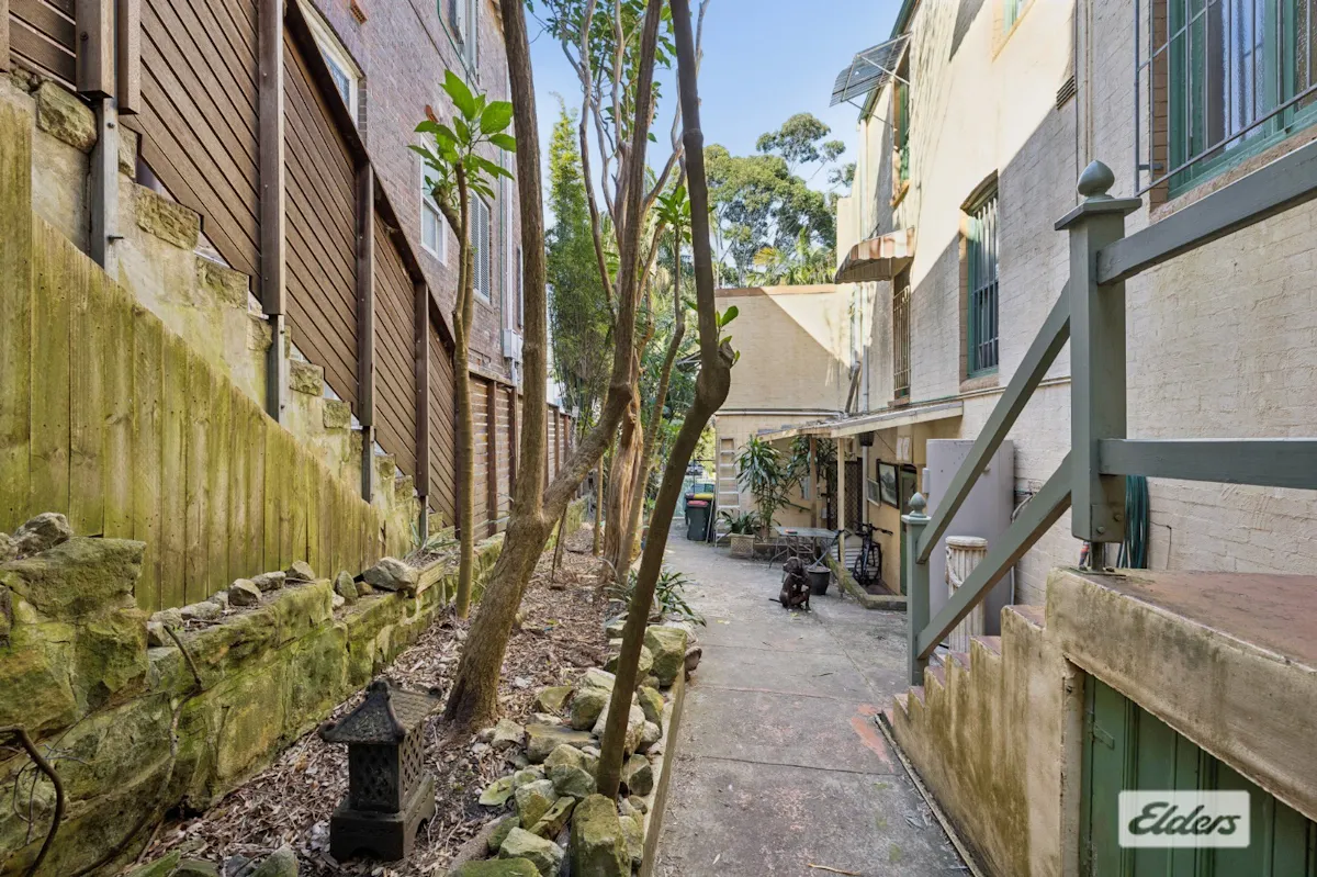39 Moore Park Road — photo 25 of 30