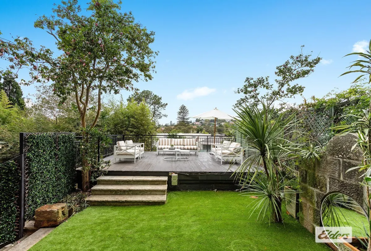 10B Wiston Gardens — photo 12 of 17