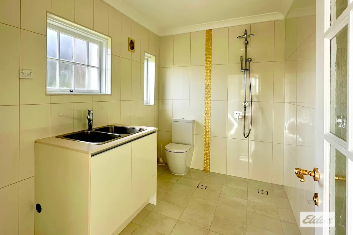5A Gordon Street — photo 9 of 13