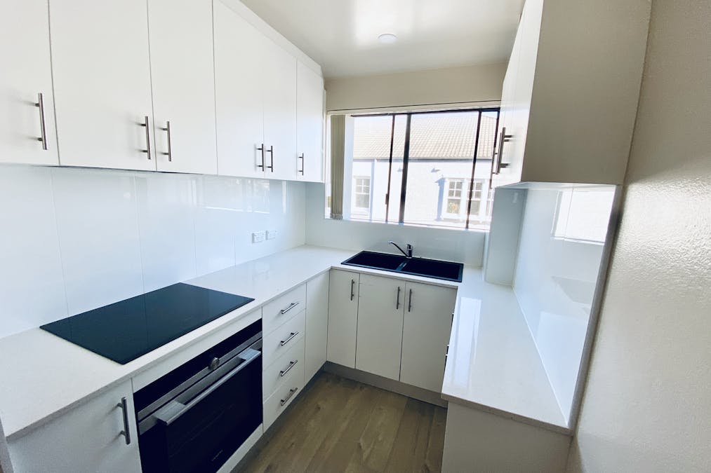 6/108 Beach Street, Coogee, NSW, 2034 - Image 5