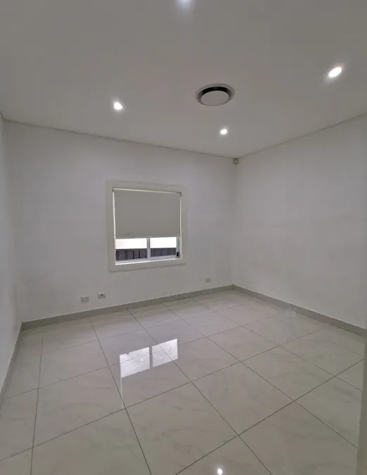 41 Salisbury Road, Guildford, NSW, 2161 - Image 4