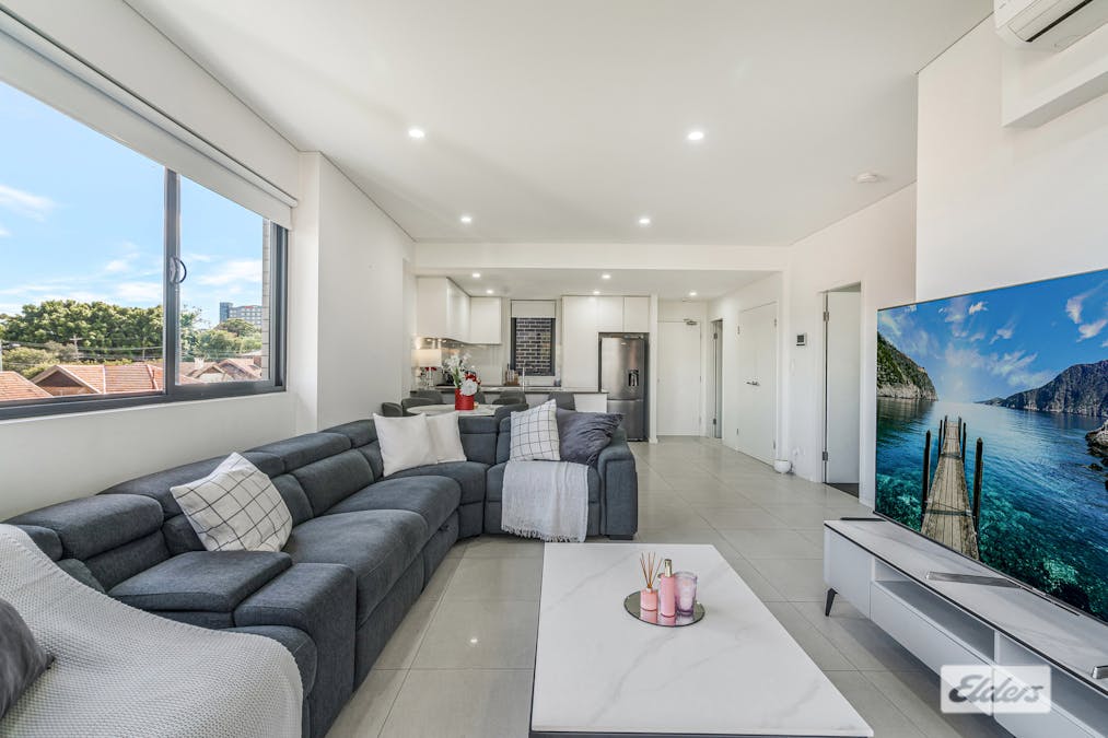 202/41 Leonard Street, Bankstown, NSW, 2200 - Image 2