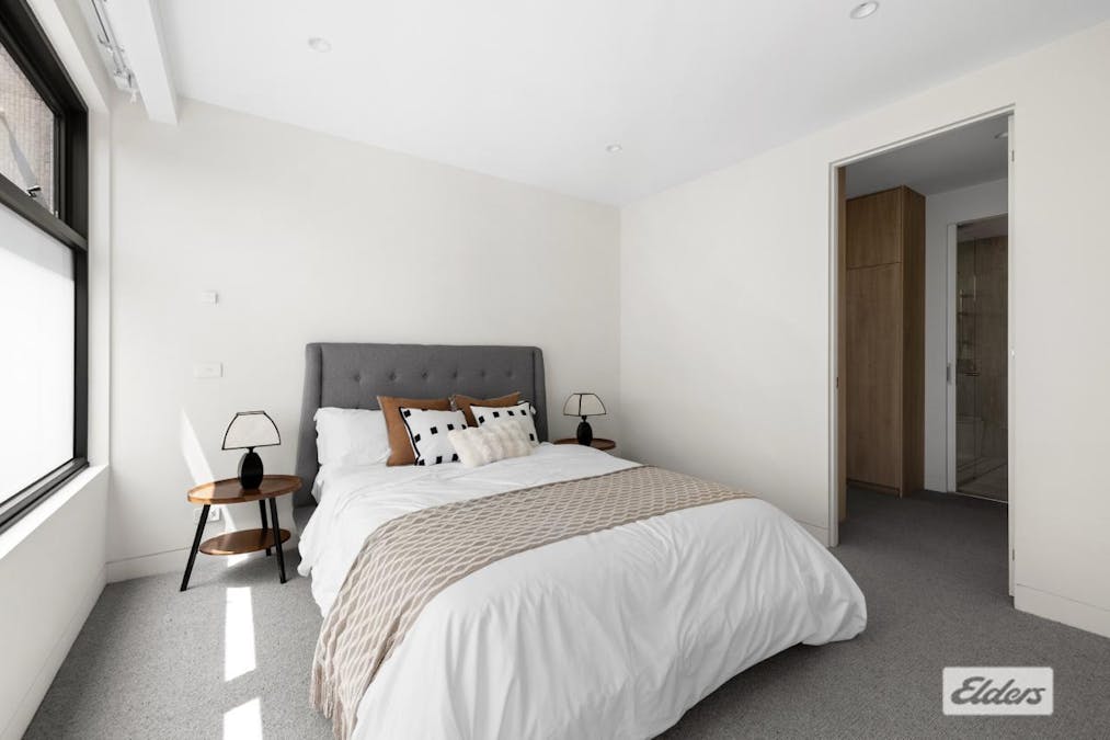 2/24 Cecil Street, Kew, VIC, 3101 - Image 2