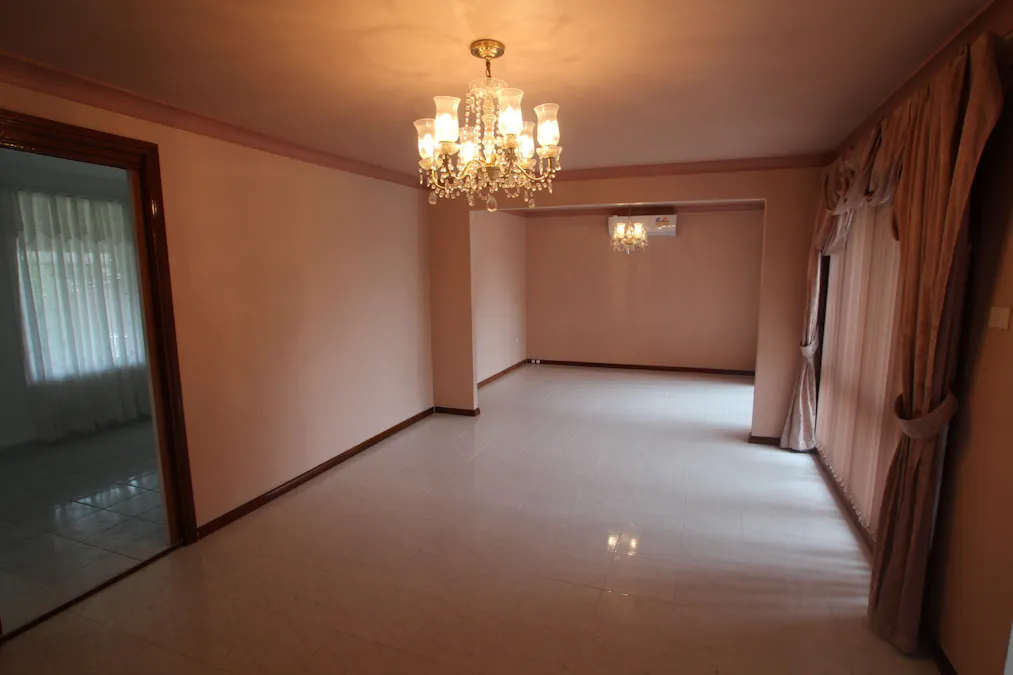 33 Oliveri Crescent, Green Valley, NSW, 2168 - Image 3
