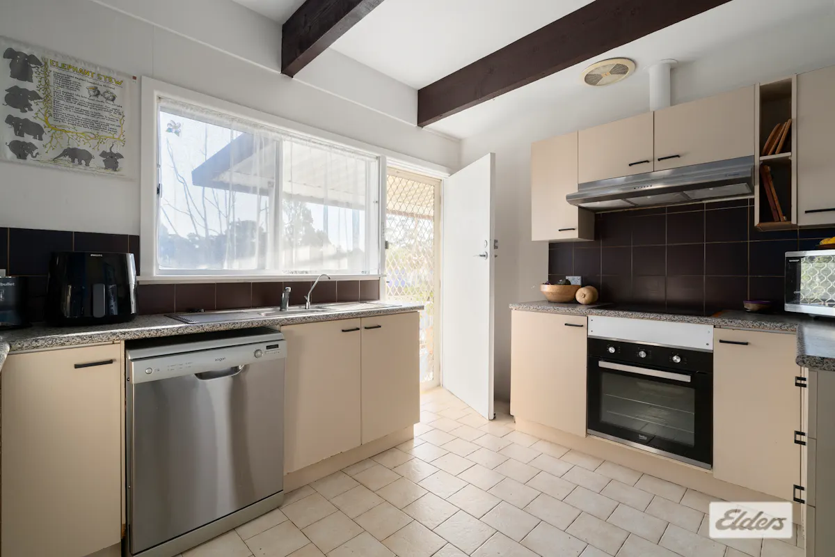 83 Port Hacking Road — photo 5 of 10