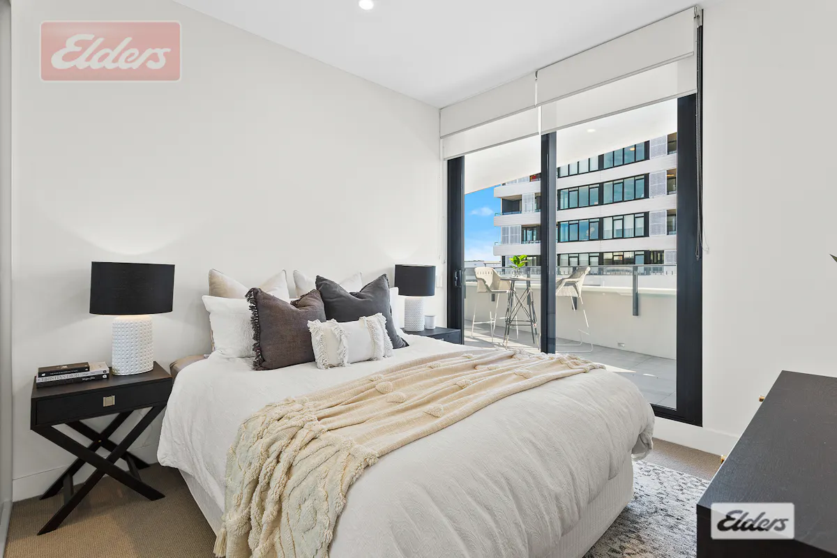 Level 702 / 702/4 Foreshore Boulevard — photo 7 of 16