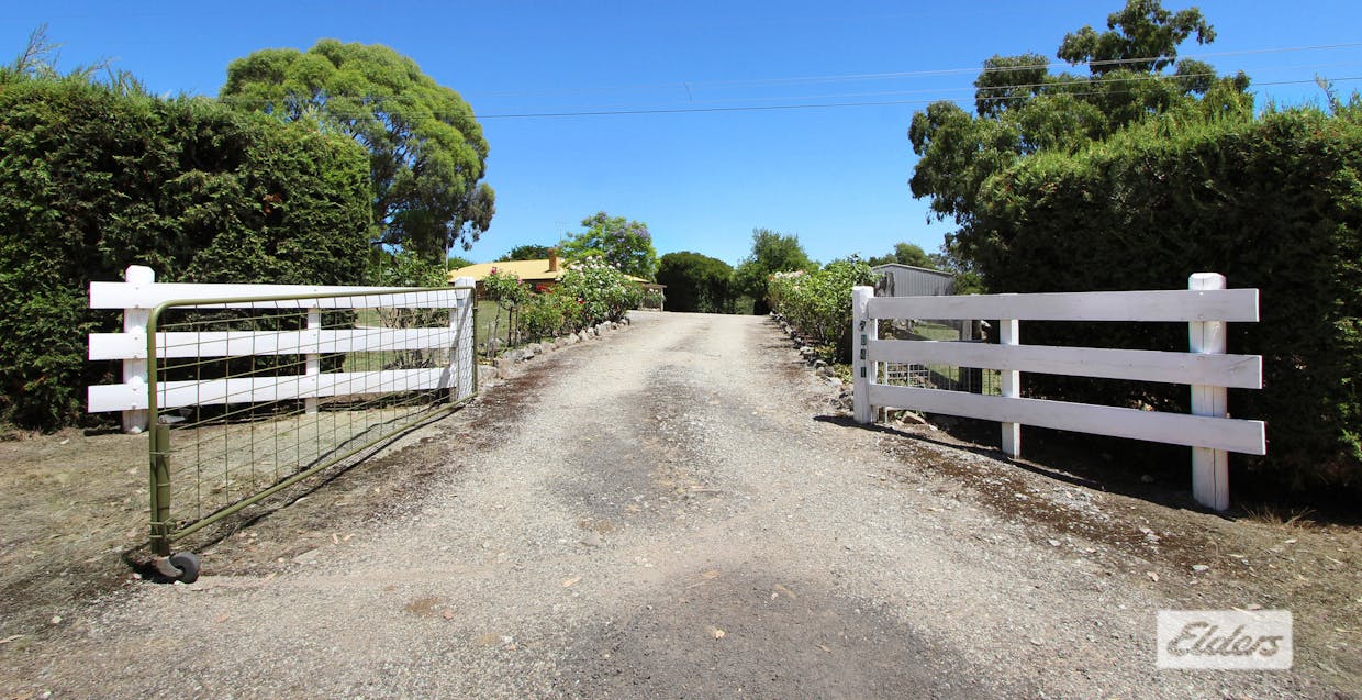 2841 Harmony Way, Faraday, VIC, 3451 - Image 15