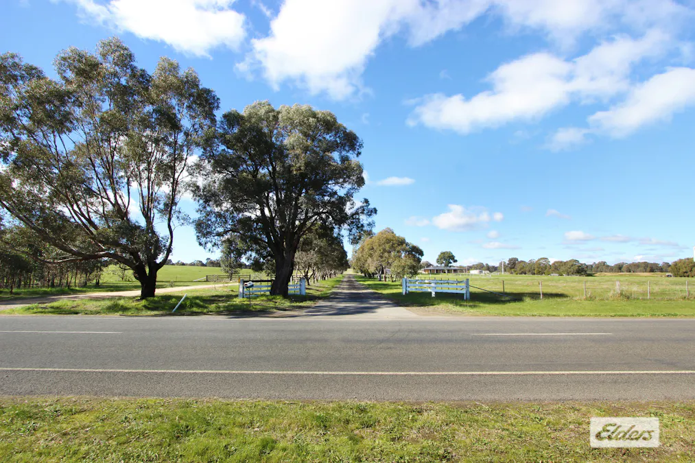 297 Axe Creek Road, Axe Creek, VIC, 3551 - Image 7